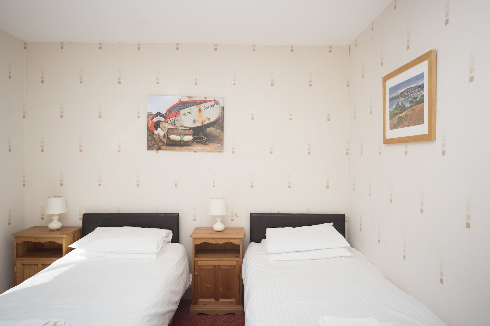 Sun Bay Hotel Kingsbridge  Bagian luar foto